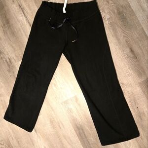 Lululemon thick wide leg sweats joggers, size 10